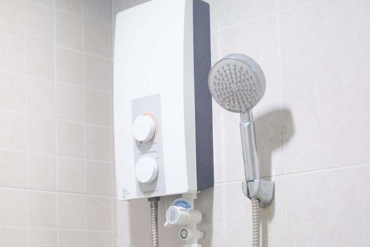 Understanding the different types of showers | Viessmann UK