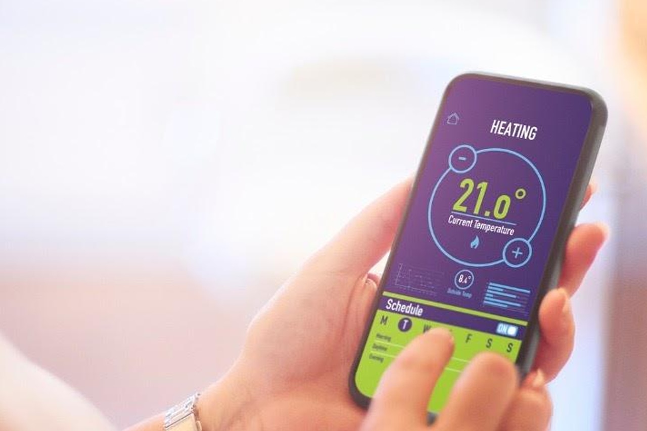 How to connect a wireless thermostat to your boiler | Viessmann UK