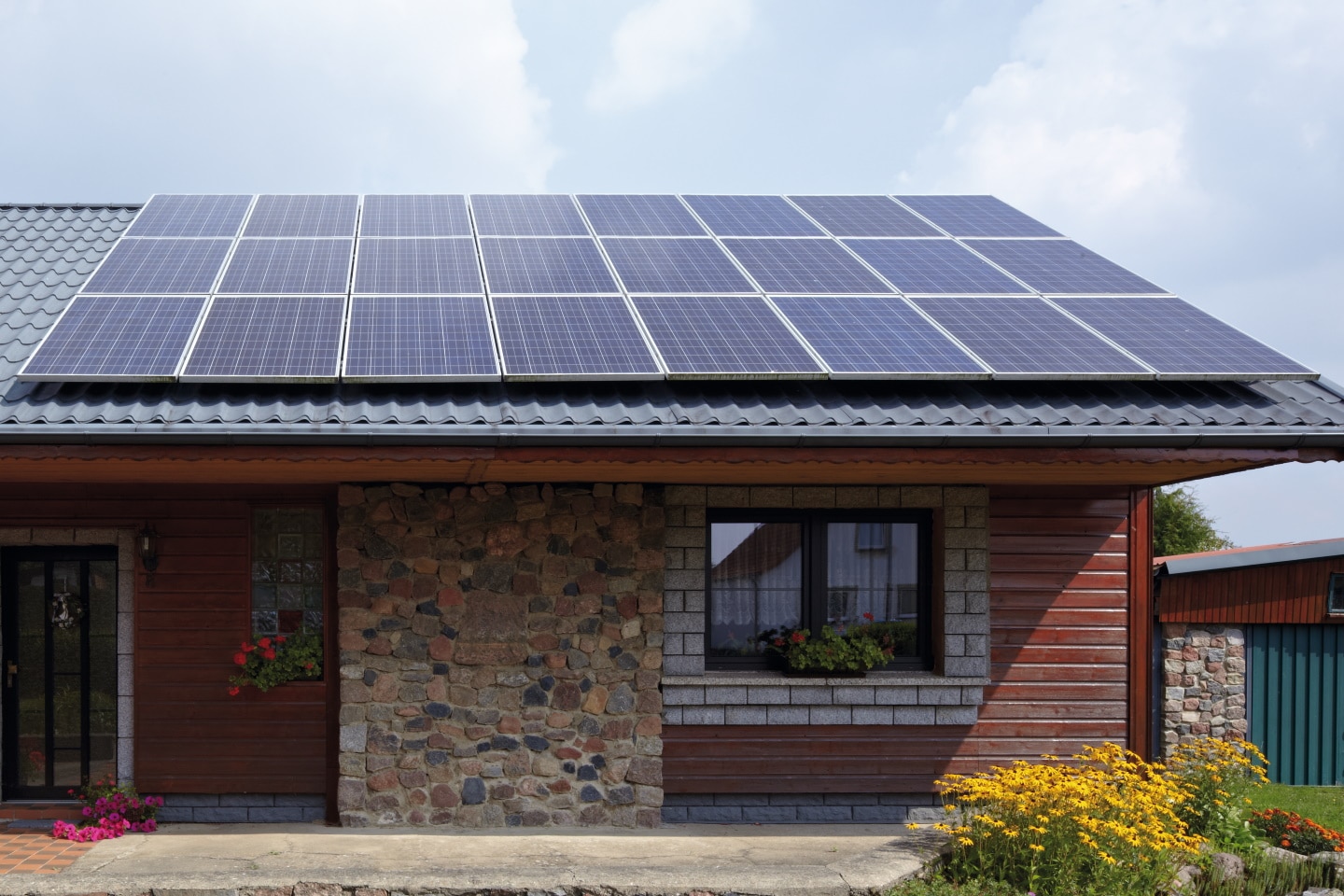 Vitovolt Photovoltaic Solar Panel Packages | Viessmann UK